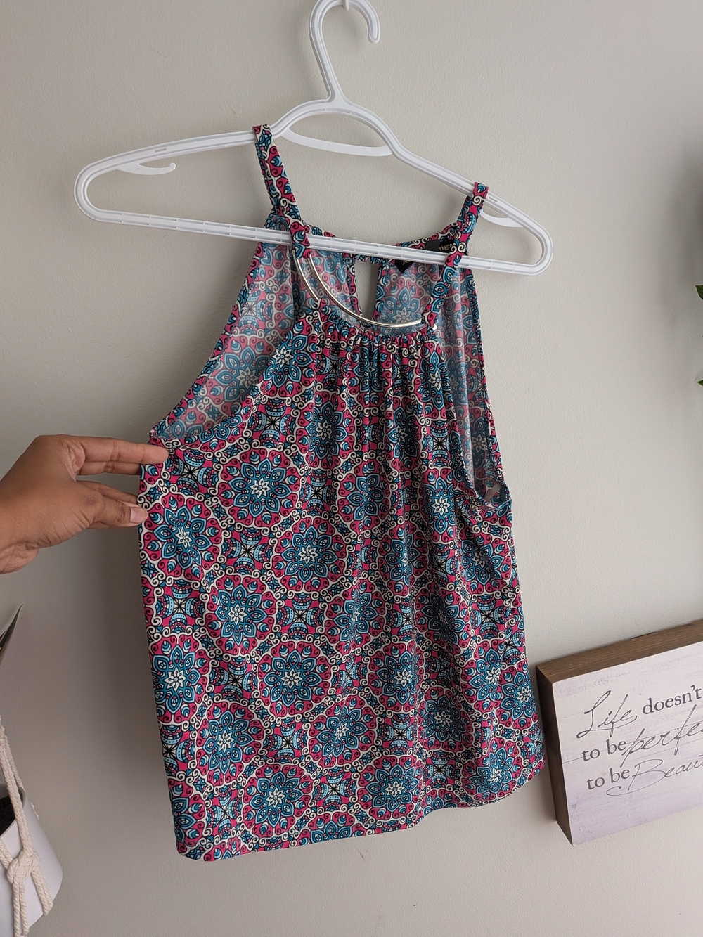 Always Indigo Boho Medallion Top in Pink & Blue In Excellent Condition